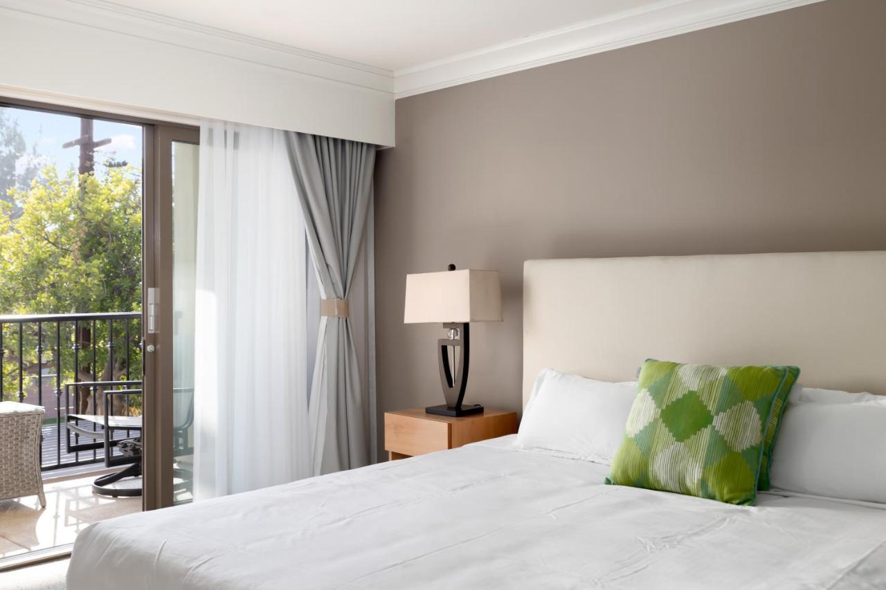 Hotel Huntington Duarte Exteriér fotografie